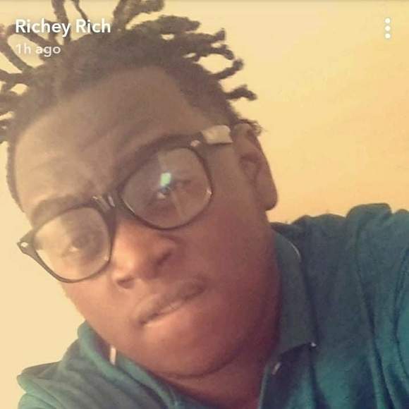 Meet your Posher, Lydell - Picture 1 of 1